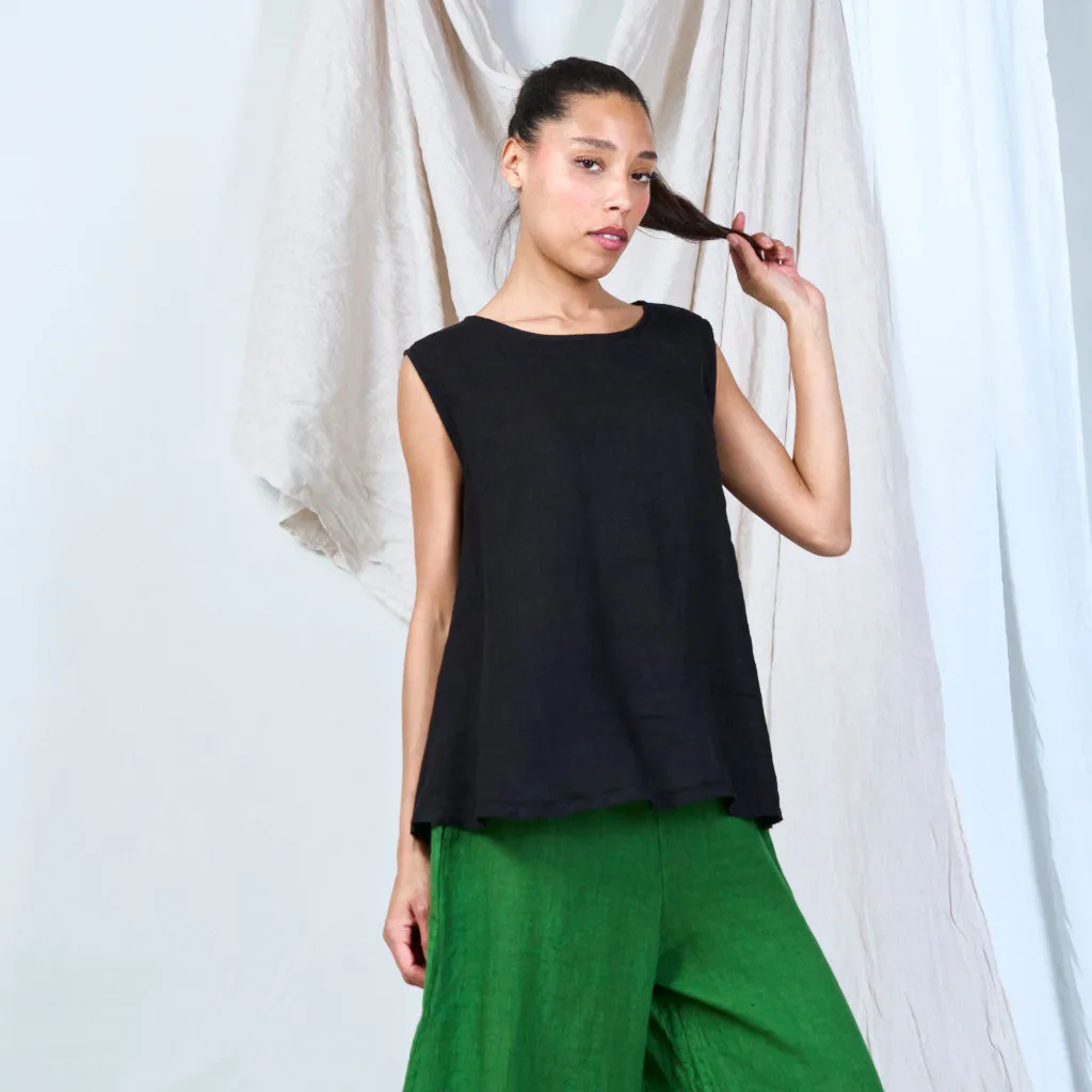 Buttoned linen vest with asymmetric hem wholesale