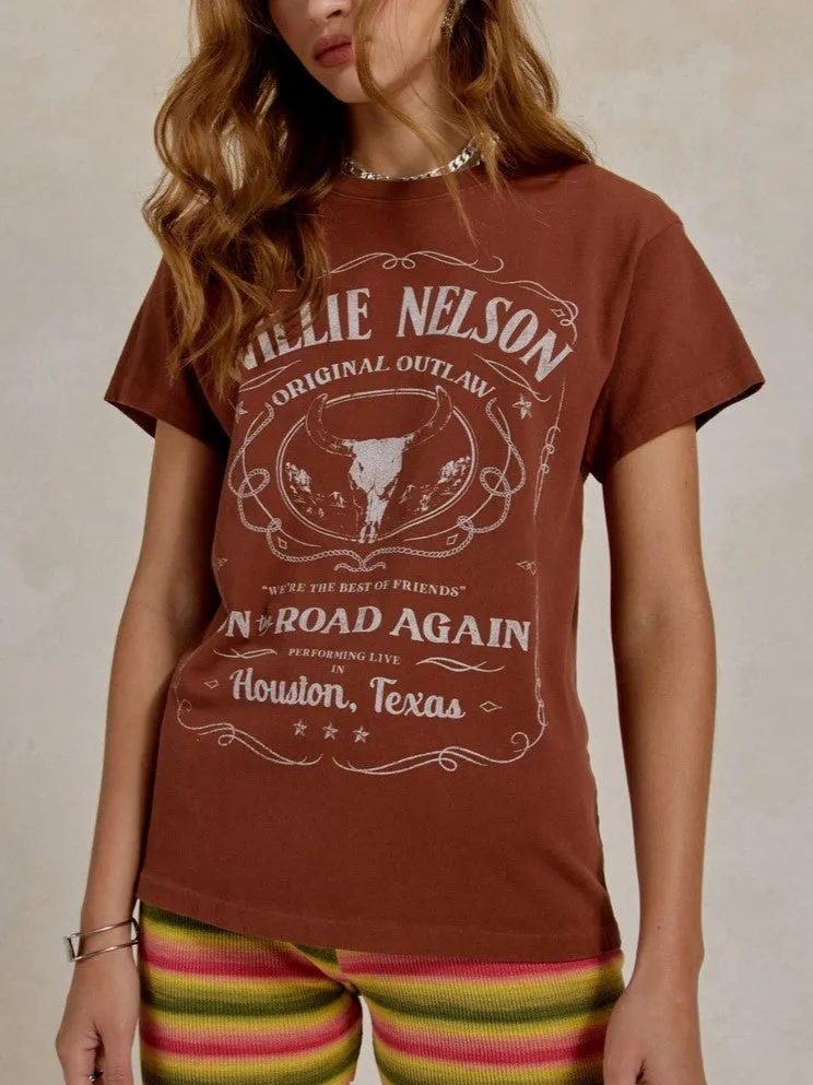 DAYDREAMER Willie Nelson Whiskey Label Tour Tee