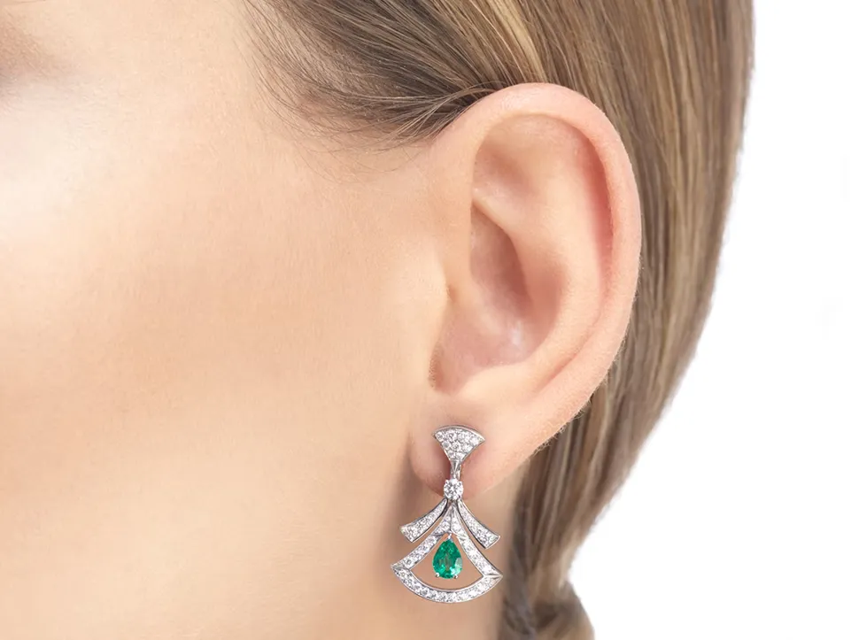 DIVAS' DREAM EARRINGS