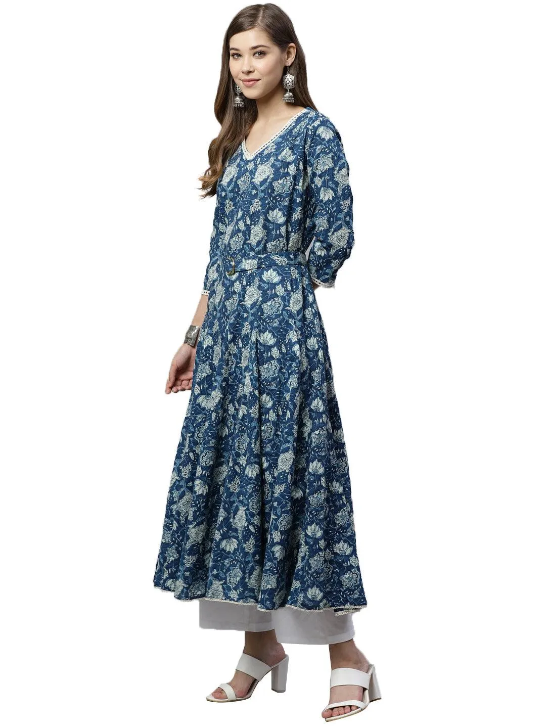 Divena Indigo Flaired Kurta With Belt